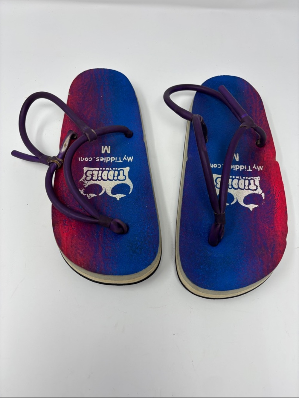 Tiddies | medium Tie-Dye Flip Flop Sandals in Blue & Magenta